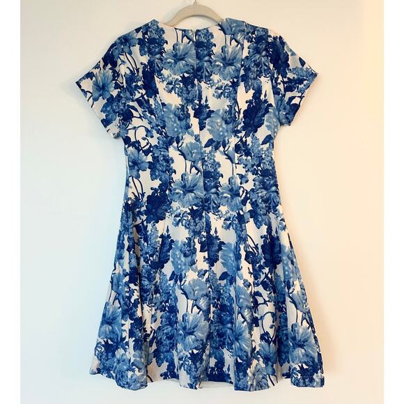Pure Sugar Blue Floral Fit & Flare Dress Sz Medium Short Sleeve Lined A-Line GUC - Picture 11 of 14